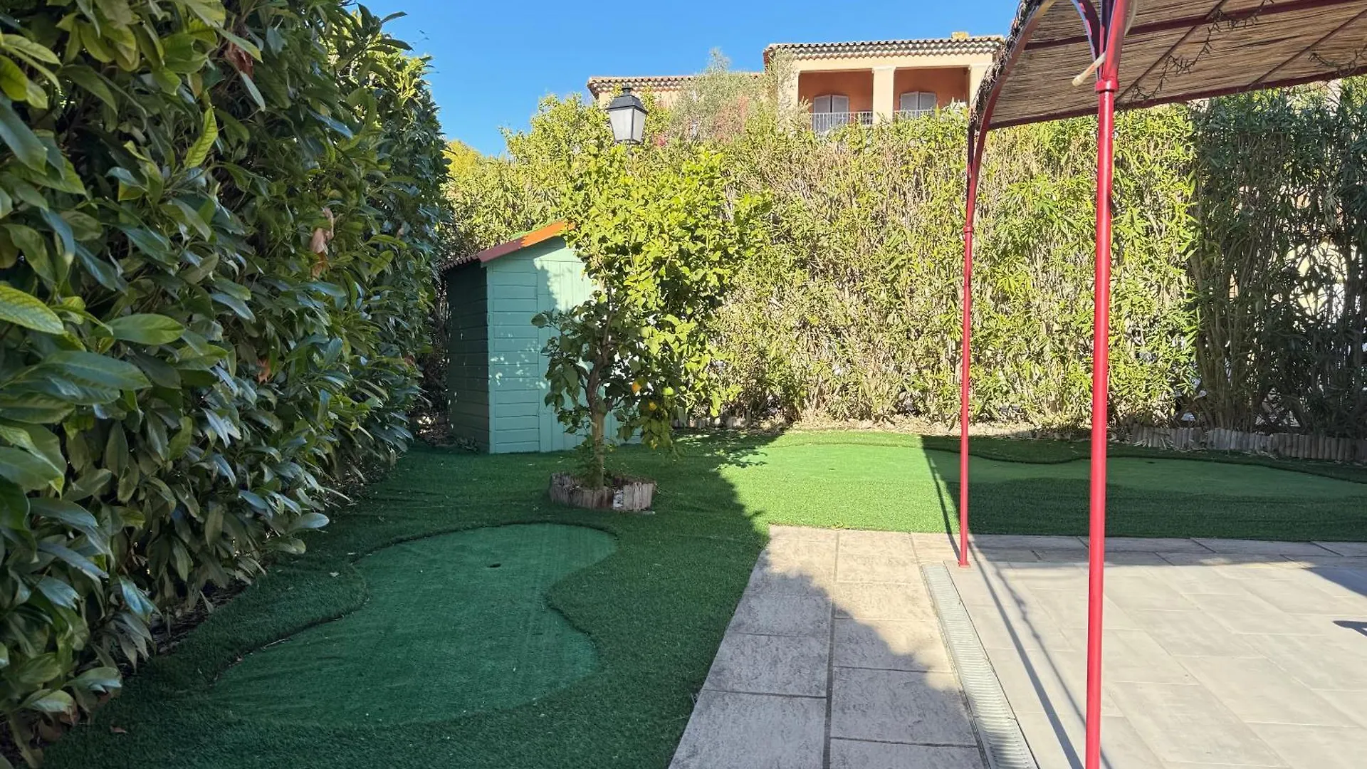 Holiday Sun Villa Villeneuve-Loubet