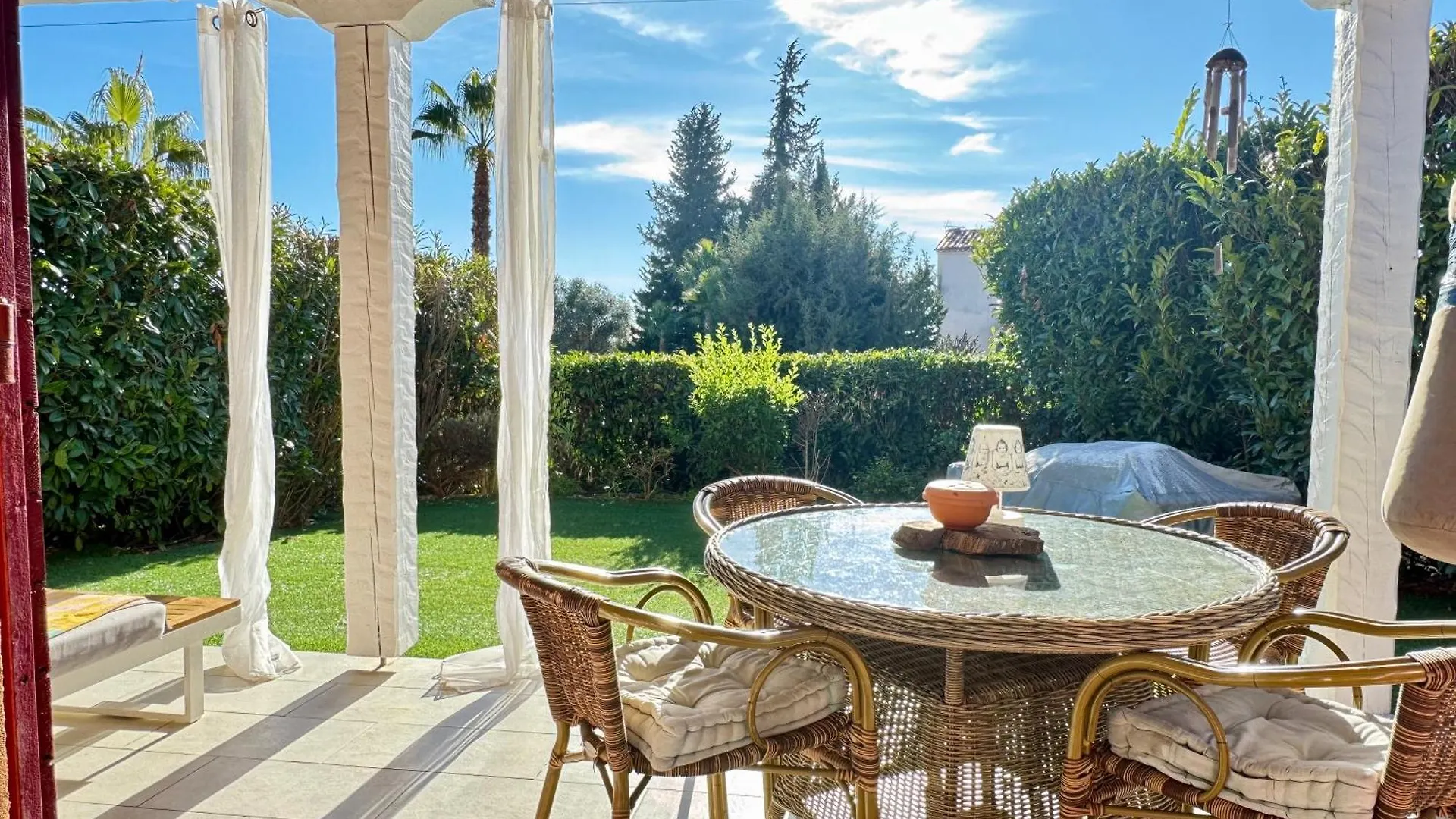 Holiday Sun Villa Villeneuve-Loubet 0*,